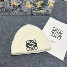 Loewe Caps